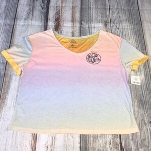 WELL WORN V-Neck Multi-Color T-shirt Size XL